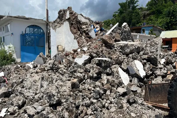 Mayotte : une mosquée endommagée par le cyclone sera reconstruite