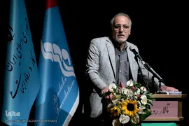 فریدون عموزاده خلیلی، رئیس انجمن نویسندگان کودک و نوجوان