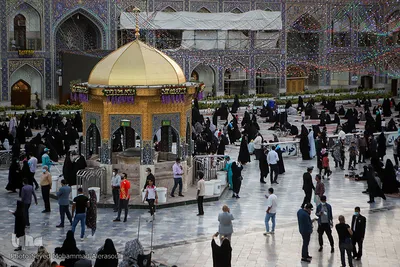 آذین بندی حرم مطهر رضوی در آستانه میلاد