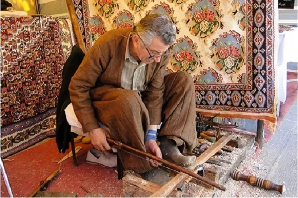 وجود 24 رشته صنایع دستی در کردستان