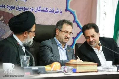 حسین نحوی نژاد، انوشیروان محسنی بند پی، حجت الاسلام سید محمدی
