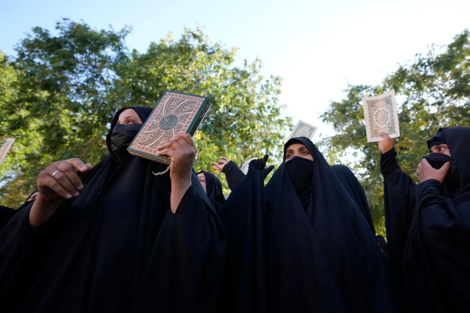 OIC suspende enviado especial da Suécia por profanação do Alcorão