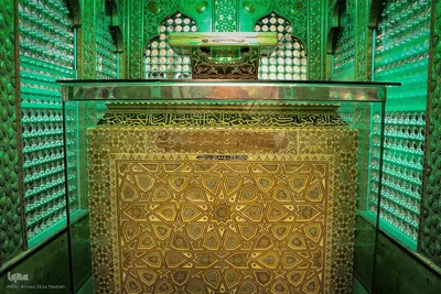 شاهچراغ قلب تپنده شیراز