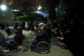 مراسم پرفیض احیای شب بیست و یکم ماه مبارک رمضان در مسجد دانشگاه تهران