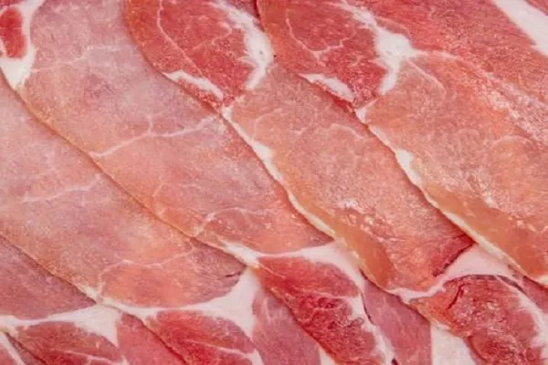 هشدار درباره خطرات مصرف گوشت خوک در انگلستان
