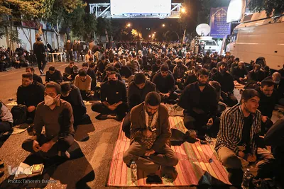 احیای شب نوزدهم ماه رمضان در حسینیه همدانی ها