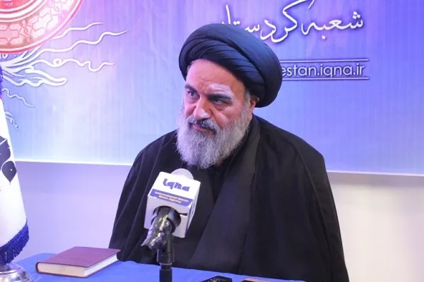 اتحاد و یکپارچگی راه حل رفع مشکلات اقتصادی است