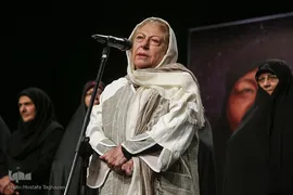 ثریا قاسمی در مراسم رونمایی از مستند بانو