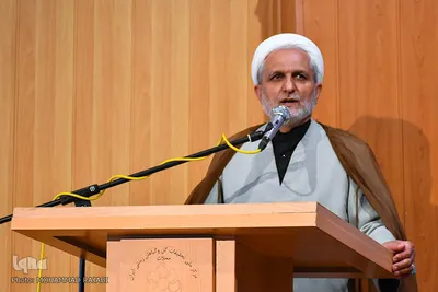 پنجمین همایش تخصصی حافظان استان مرکزی - محلات/عکاس:محمد رجبی