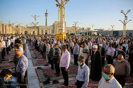 اقامه نماز عید قربان در حرم امام رضا(ع)