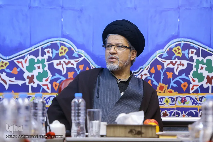 تمرکز آموزش‌ و پرورش بر تعلیم و تربیت کودک از بدو تولد باشد