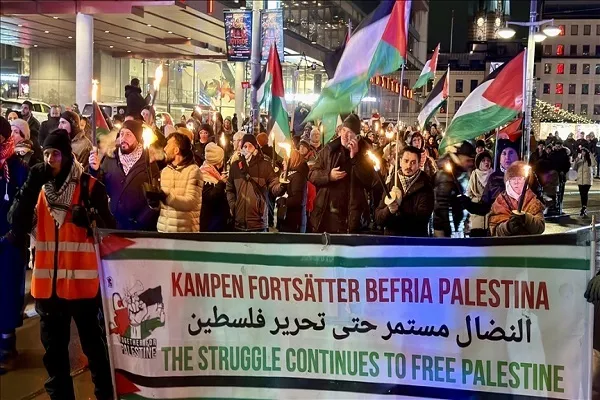 Swedish Protesters Forgo New Year's Festivities for Gaza Solidarity Rally