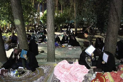 قرار بندگی؛ احیای شب نوزدهم رمضان در امامزاده سید جعفر محمد (ع) یزد