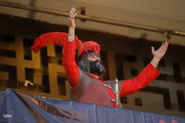 آئین خیمه سوزان در میدان امام حسین (ع)