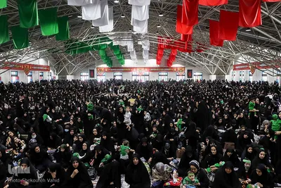 همایش شیرخوارگان حسینی در گلستان شهدای اصفهان‎