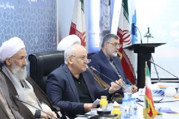 ائمه جمعه نقش مهمی در وحدت‌آفرینی جامعه دارند