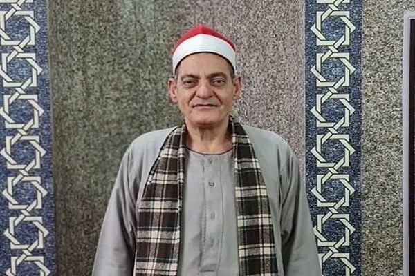 د مصر  یو مشهور مداح او نعت خوان وفات شو(فیلم)