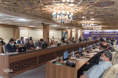 آیین تجلیل از مشارکت کنندگان و فعالان هفدهمین نمایشگاه قرآن و عطرت اصفهان