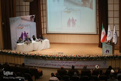 مراسم سالروز بازدید مقام‌ معظم رهبری از پژوهشگاه رویان جهاددانشگاهی