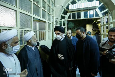 مراسم وداع با پیکر حجت الاسلام و المسلمین سید محمود دعایی در حسینیه جماران