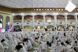 جشن شکوفایی (تکلیف) دانش آموزان دختر تبریز