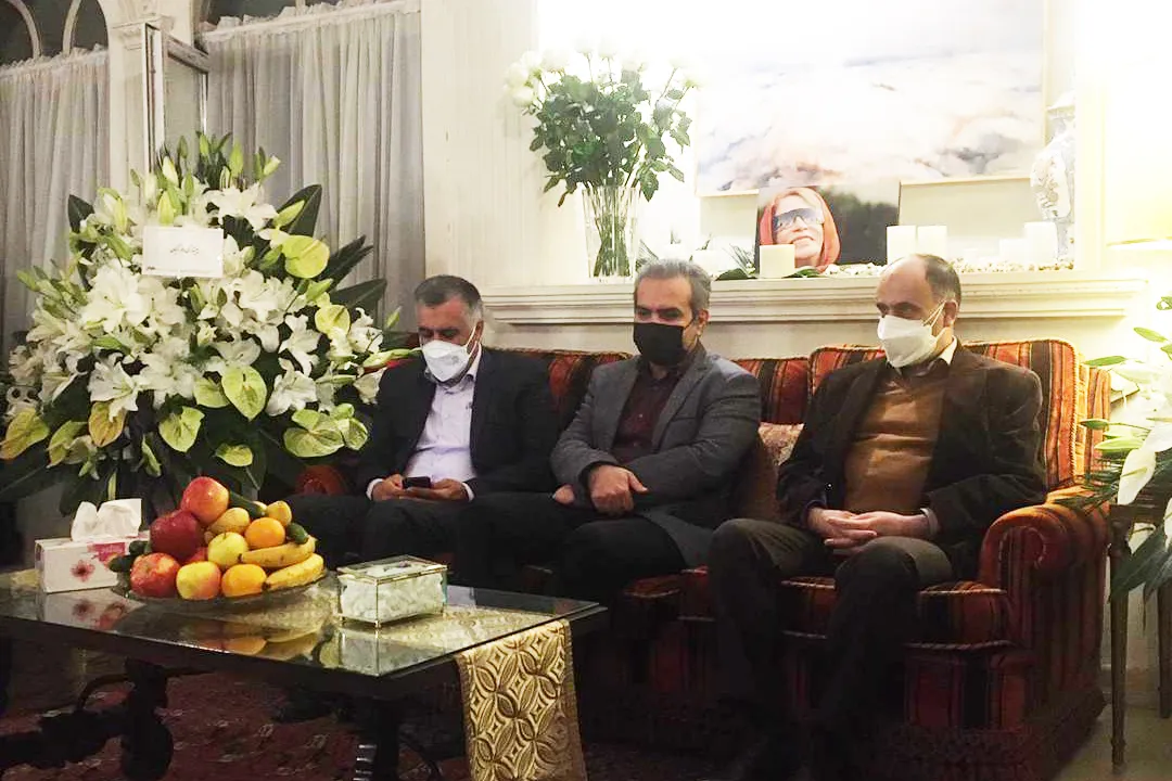 دَرّودی سرزمین مادری خود را بر همه جای دنیا ترجیح می‌داد