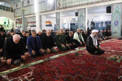 اقامه نماز ظهر عاشورا در اهر