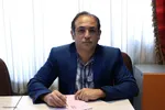 خوشنویسی که هنرش با ذره‌بین دیده می‌شود‎