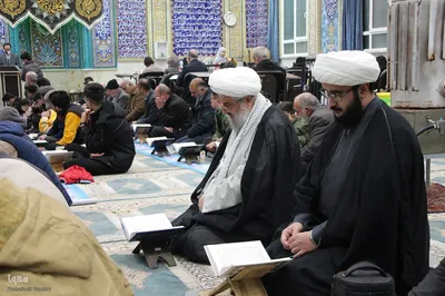محفل انس با قرآن کریم به مناسبت فرارسیدن دهه فجر در ملایر