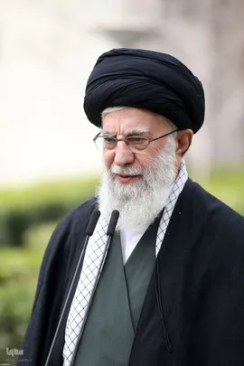 کاشت نهال در هفته منابع طبیعی