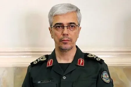 پیام تسلیت سرلشکر باقری در پی در گذشت مادر شهیدان طهرانی مقدم