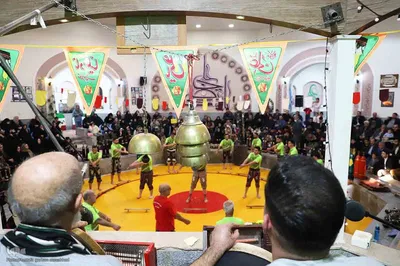 مراسم جشن میلاد حضرت امام علی(ع) در سالن ورزشی زورخانه شهرستان اهر
