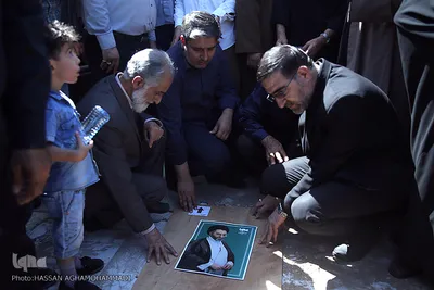 مراسم تدفین پیکر پاک مجاهد جانباز شهید حجت الاسلام سید «مهدی تقوی» از شهدای حادثه تروریستی مجلس در گلزار شهدای قم