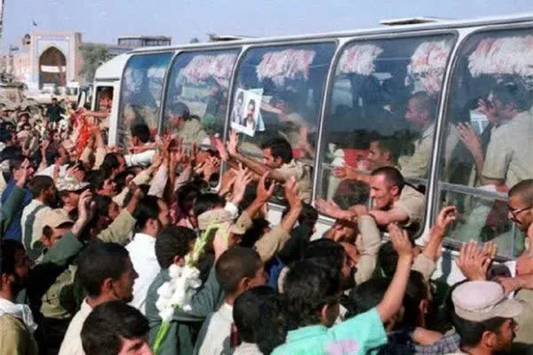 ورود آزادگان 