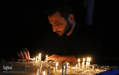 مراسم شام غریبان حسینی در امامزادگان محمد(ع) و سکینه خاتون(س) کرج