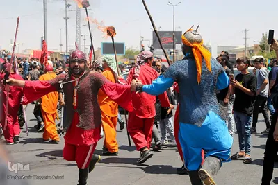 دسته عزاداری روز عاشورا در همدان‎