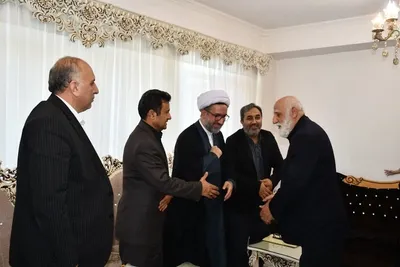 دیدار رئیس دانشگاه تبریز با حلما؛ دختر ایران