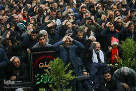 اجتماع عزاداران فاطمی در میدان هفت تیر تهران