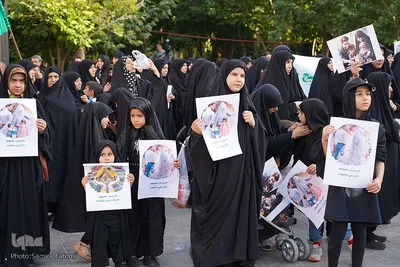 گردهمایی خانواده‌های اصفهانی در روز عفاف و حجاب