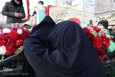 تشییع پیکر ۲ شهید گمنام در کرج