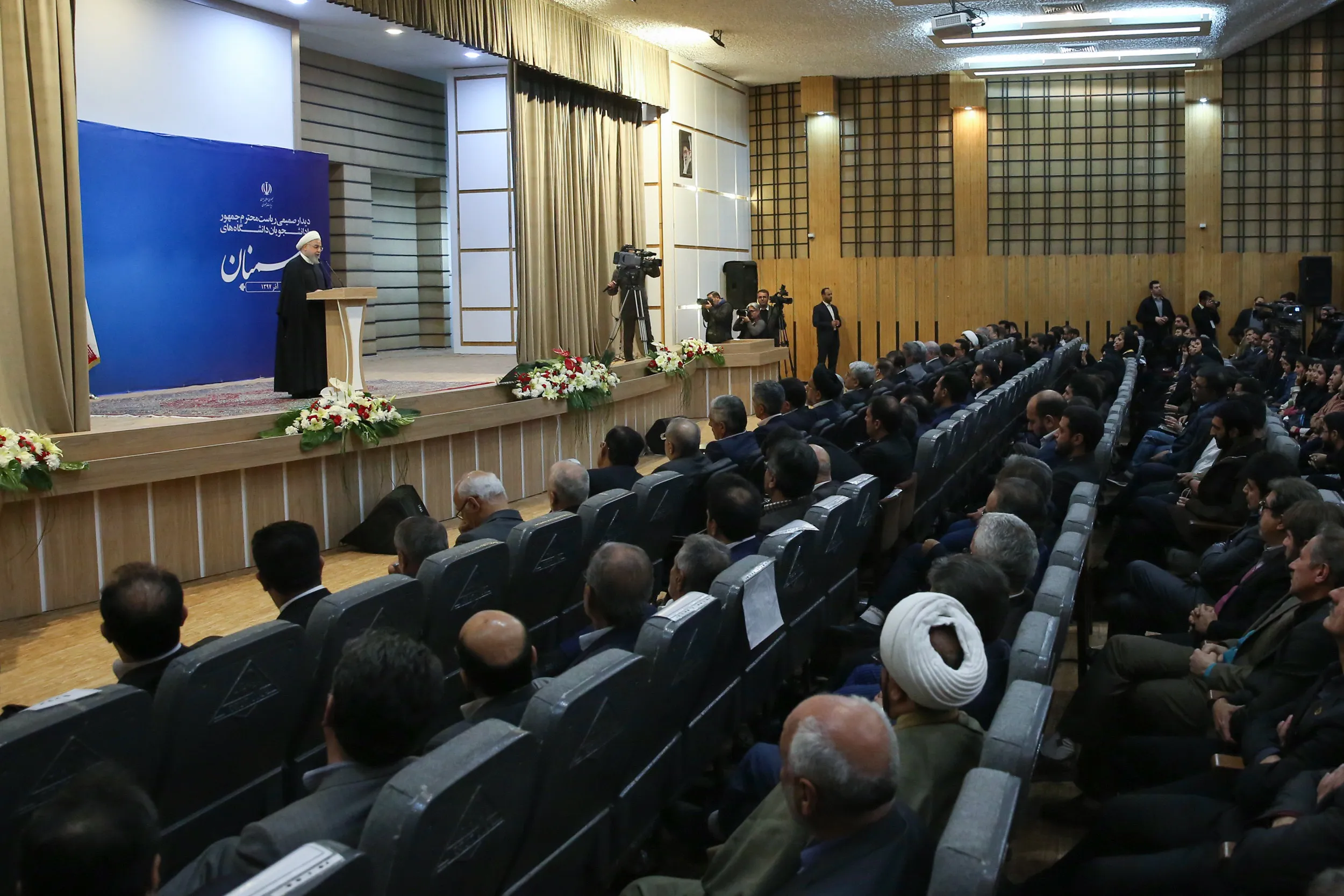 FATF خوب باشد یا بد، زیرساخت و لازم ارتباط مالی با بانک‌های جهانی است