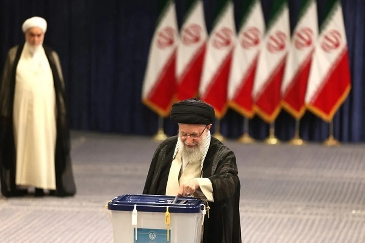 Ayatullah Sayyid Ali Khamenei Kiongozi Muadhamu: Watu hawapaswi kuwa na shaka yoyote kuhusu kushiriki katika uchaguzi