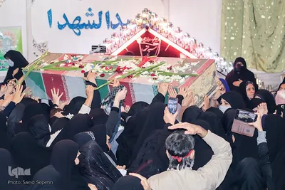 برگزاری مراسم شهادت حضرت زهرا و يادواره 40 زن شهیده ملایر