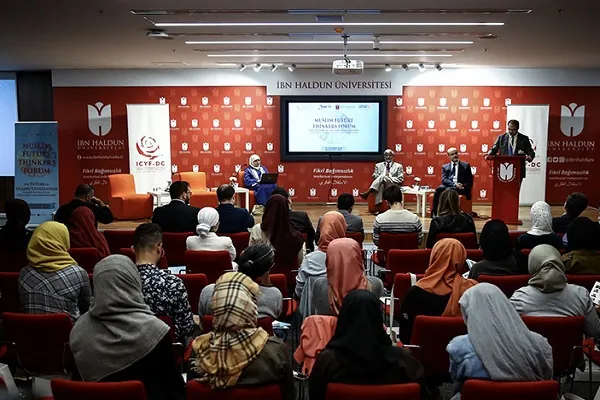Geleceğin Müslüman Düşünürleri Forumu devam ediyor