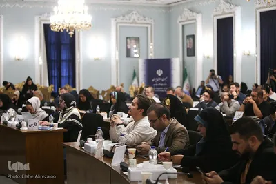 نشست خبری سخنگوی وزارت خارجه با حضور عراقچی