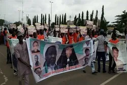 Nigerian Security Forces Refuse to Return Passports of Sheikh Zakzaky, Wife