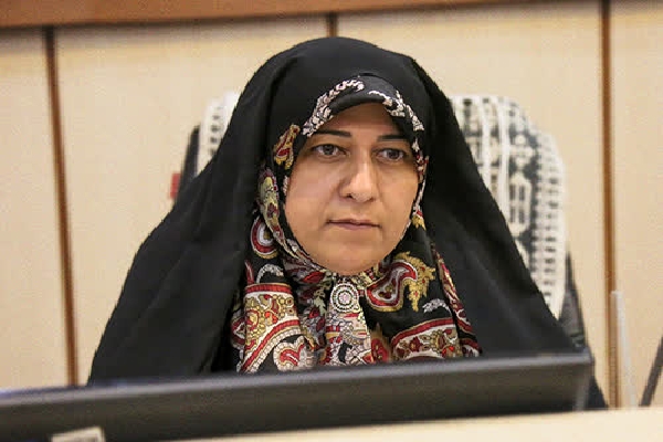 بی‌بی فاطمه حقیرالسادات، رئیس کمیسیون گردشگری شورای اسلامی شهر یزد