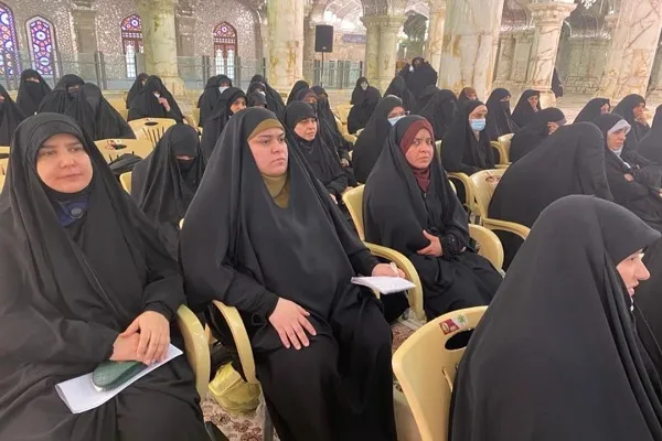 وفد مركز علوم القرآن بالعراق يحضر الملتقى القرآني النسوي في النجف + صور
