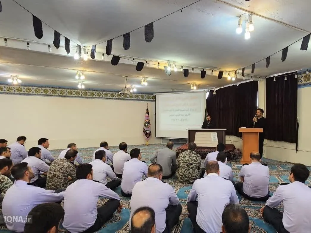 کرسی ملی تلاوت قرآن و عترت در پدافند هوایی تهران قصر فیروزه برگزار‌ شد + عکس