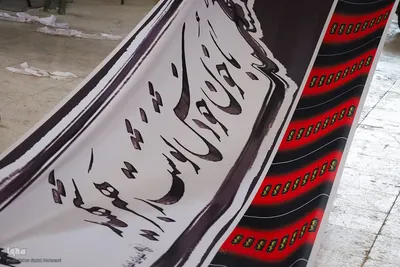 نقش عشق بر تن پارچه‌ها